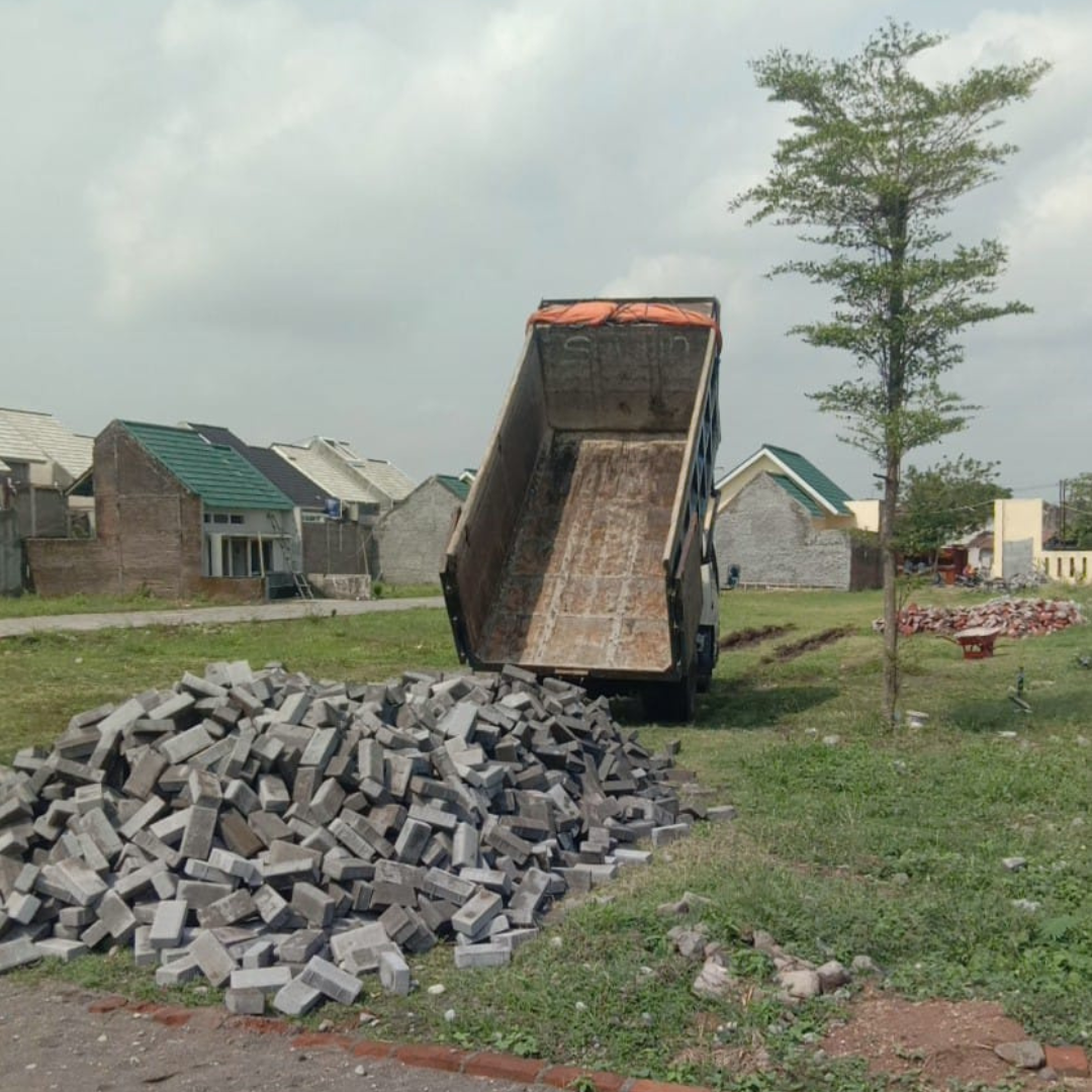 Proyek Paving Block 12